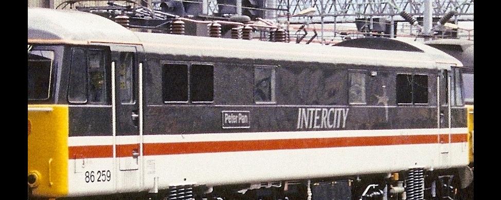 InterCity with swallow emblem